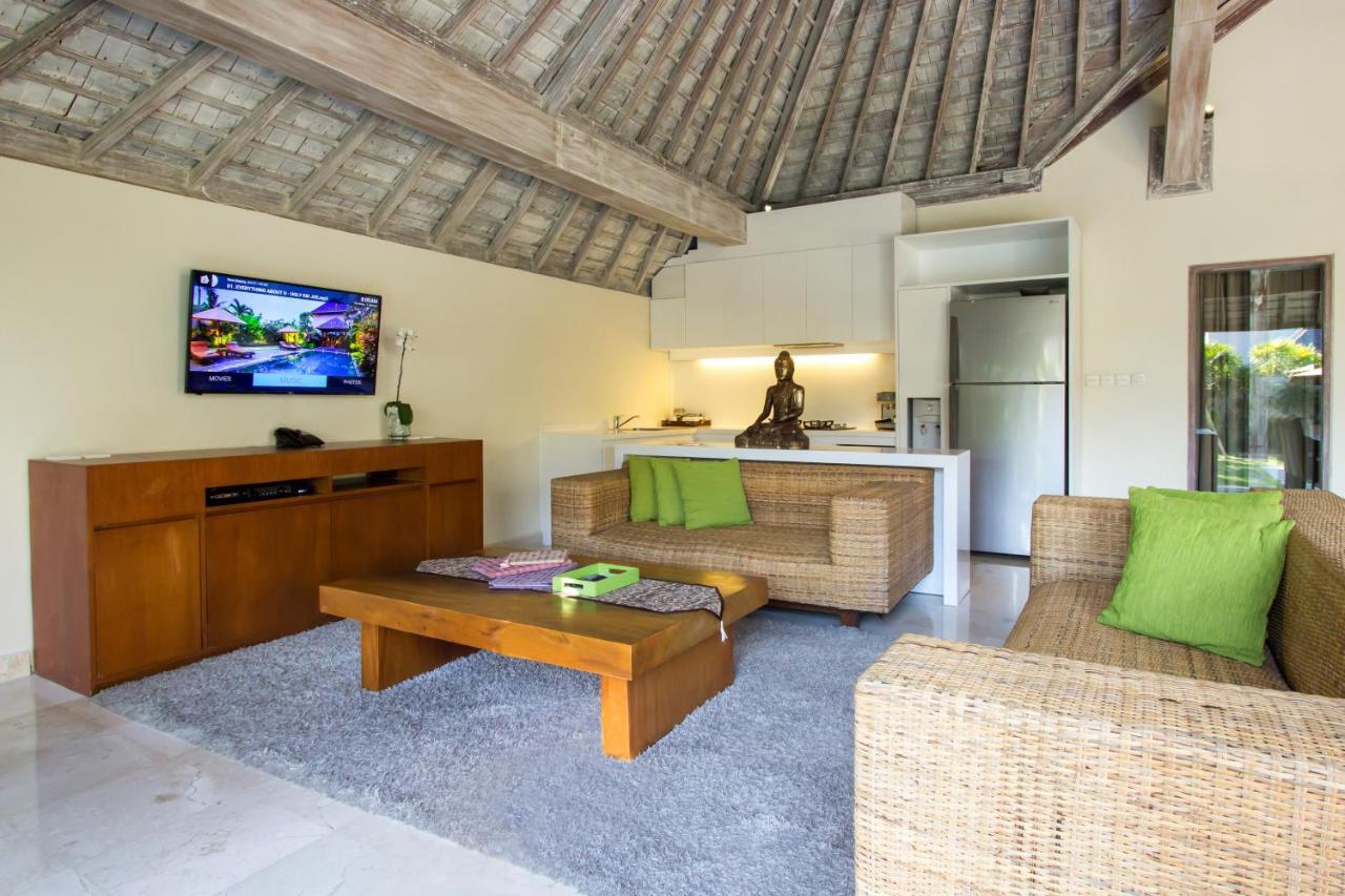 Serene Villas เซมินยัค ภายนอก รูปภาพ