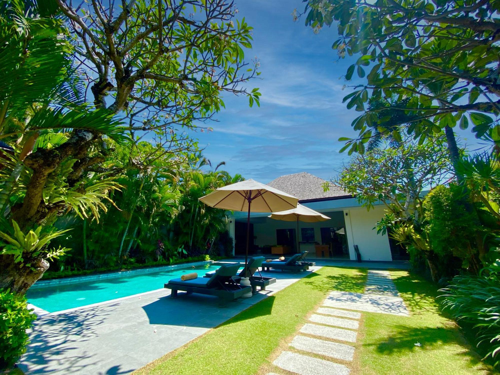 Serene Villas เซมินยัค ภายนอก รูปภาพ
